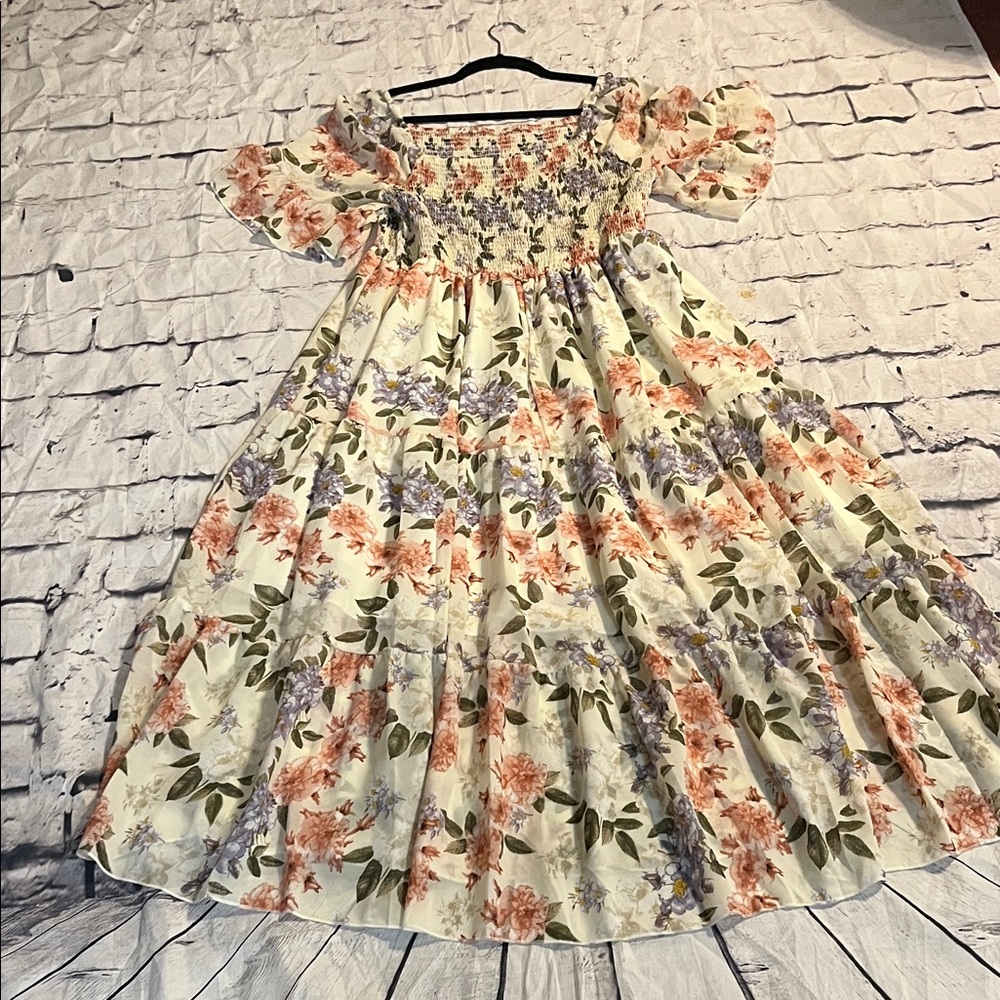 Elegant Floral Midi Dress